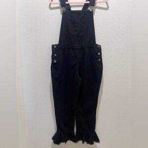 BoohooWomen’s Black Ruffle-Hem Overalls - Classic Casual Jumpsuit